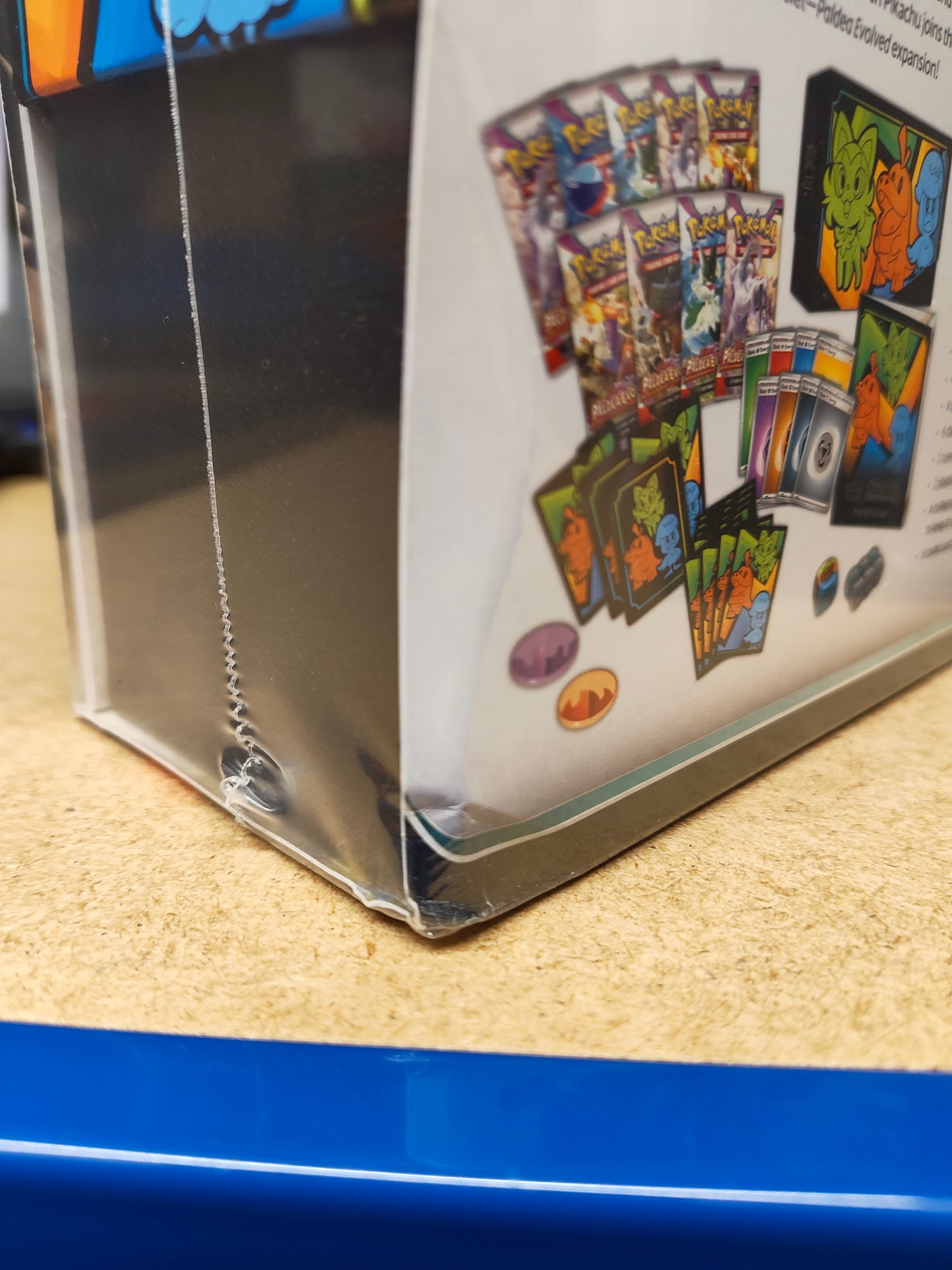 Pokémon Scarlet & Violet Paldea Evolved: Elite Trainer Box