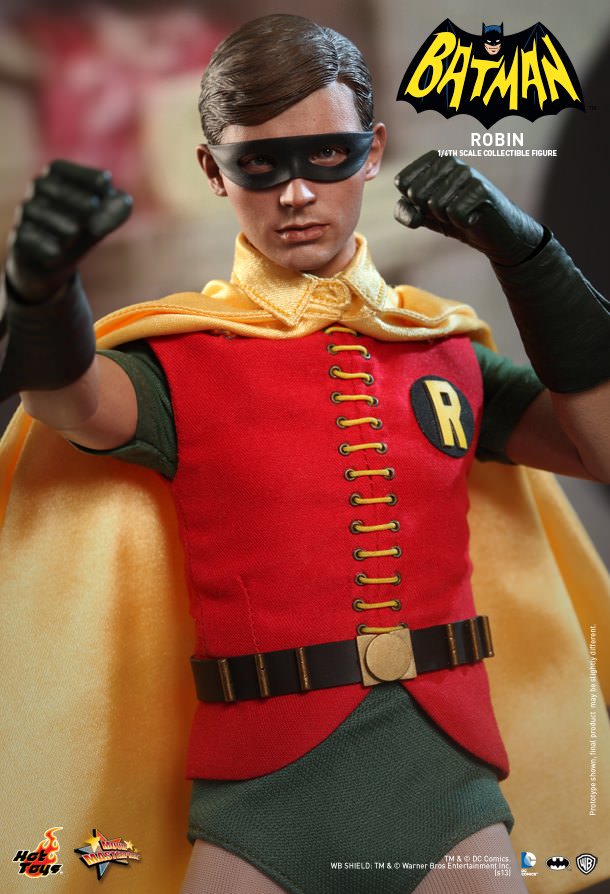 Hot Toys MMS 219 Batman 1966 - Robin