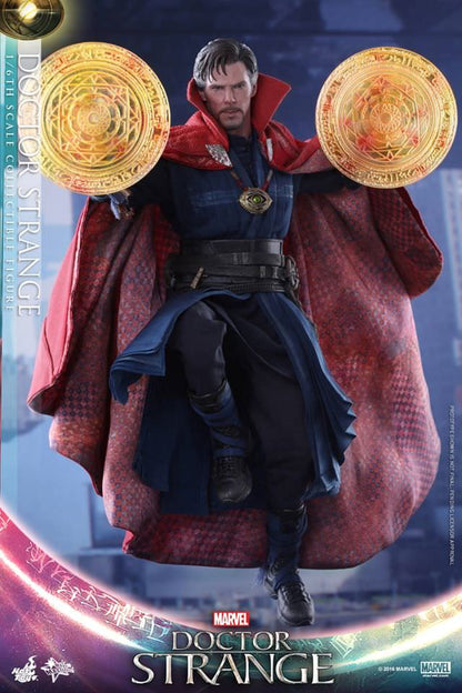 Hot Toys MMS 387 Doctor Strange