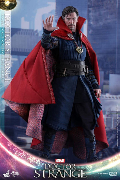Hot Toys MMS 387 Doctor Strange