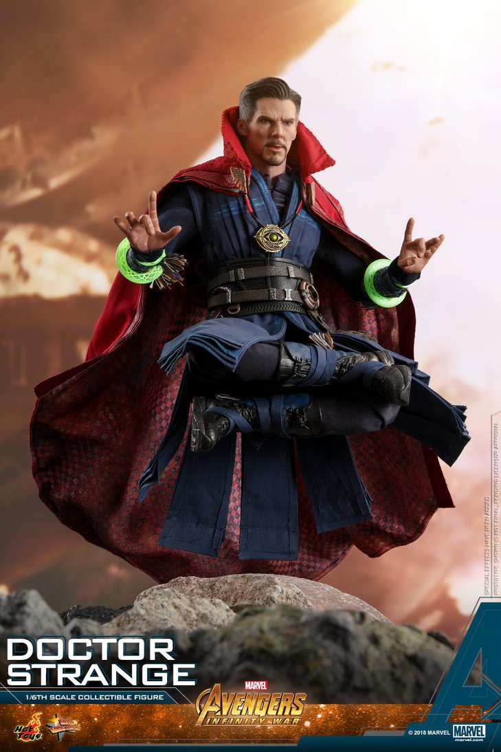 Hot Toys MMS 484 Avengers: Infinity War - Doctor Strange